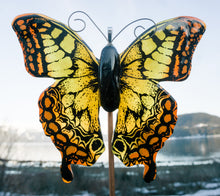 Load image into Gallery viewer, Hand Silkscreened Fused Glass Butterflies